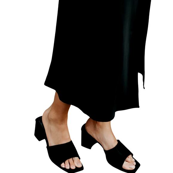 Lulus Yarie Black Satin Block Heel Sandals | Size 9 | New in Box - Picture 3 of 4